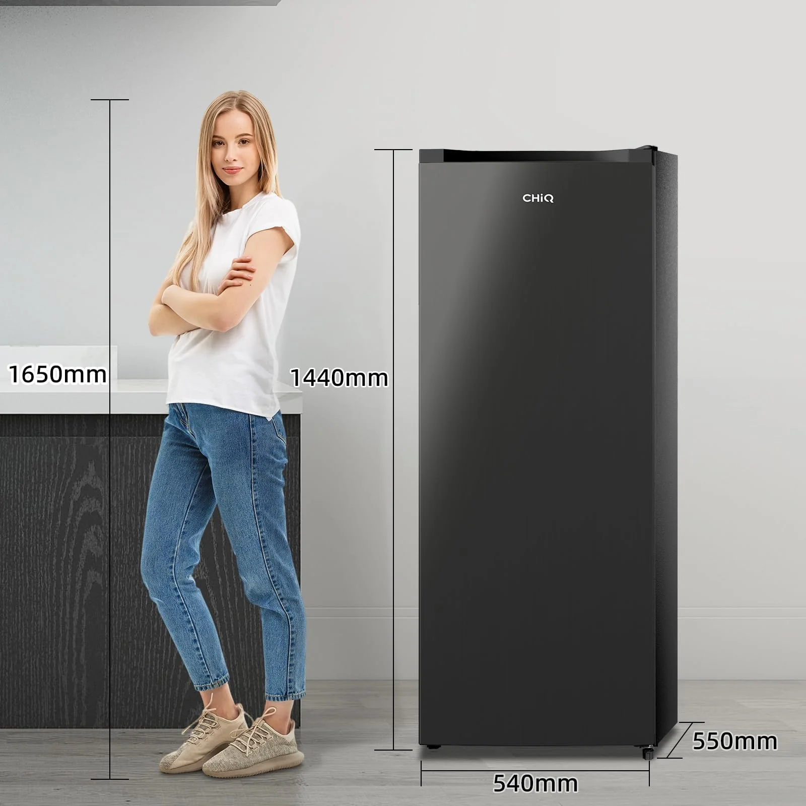 Congélateur armoire – 177L, Congélation 4 étoiles, Ultra silencieux (39 dB), Design en acier noir, Pieds réglables, Porte réversible 540 x 550 x 1440 mm – Image 2